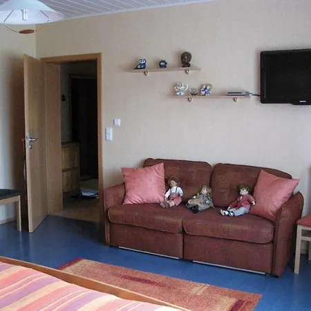 Eifelferien-gaestezimmer-haus-eden 招待所 Arft